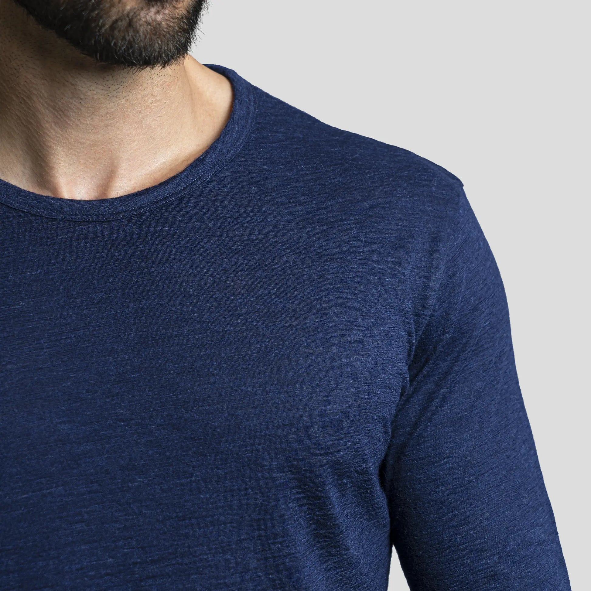 Men's Alpaca Wool Long Sleeve Base Layer: 160 Ultralight color Navy Blue