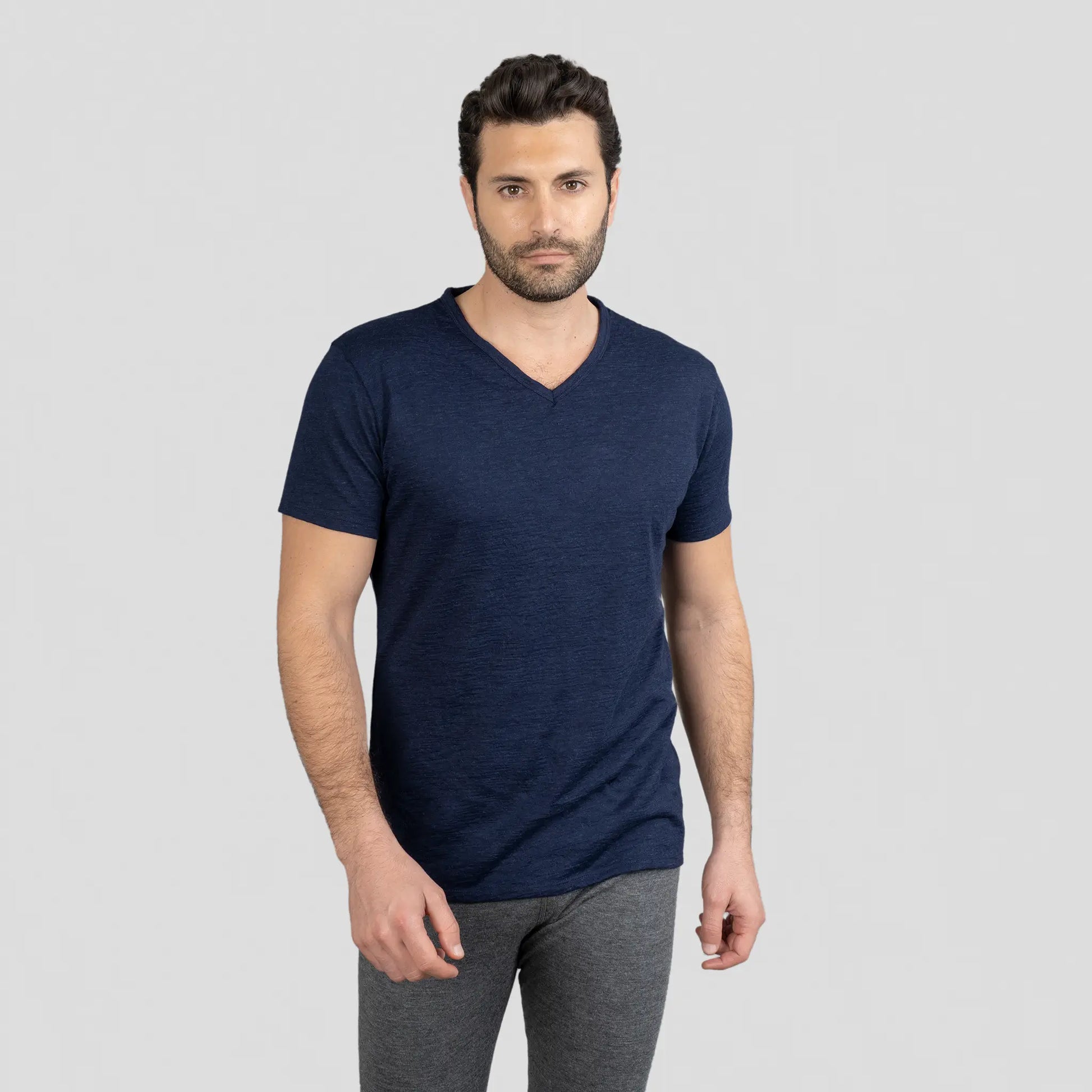 Men's Alpaca Wool Shirt: 160 Ultralight V-Neck color Navy Blue