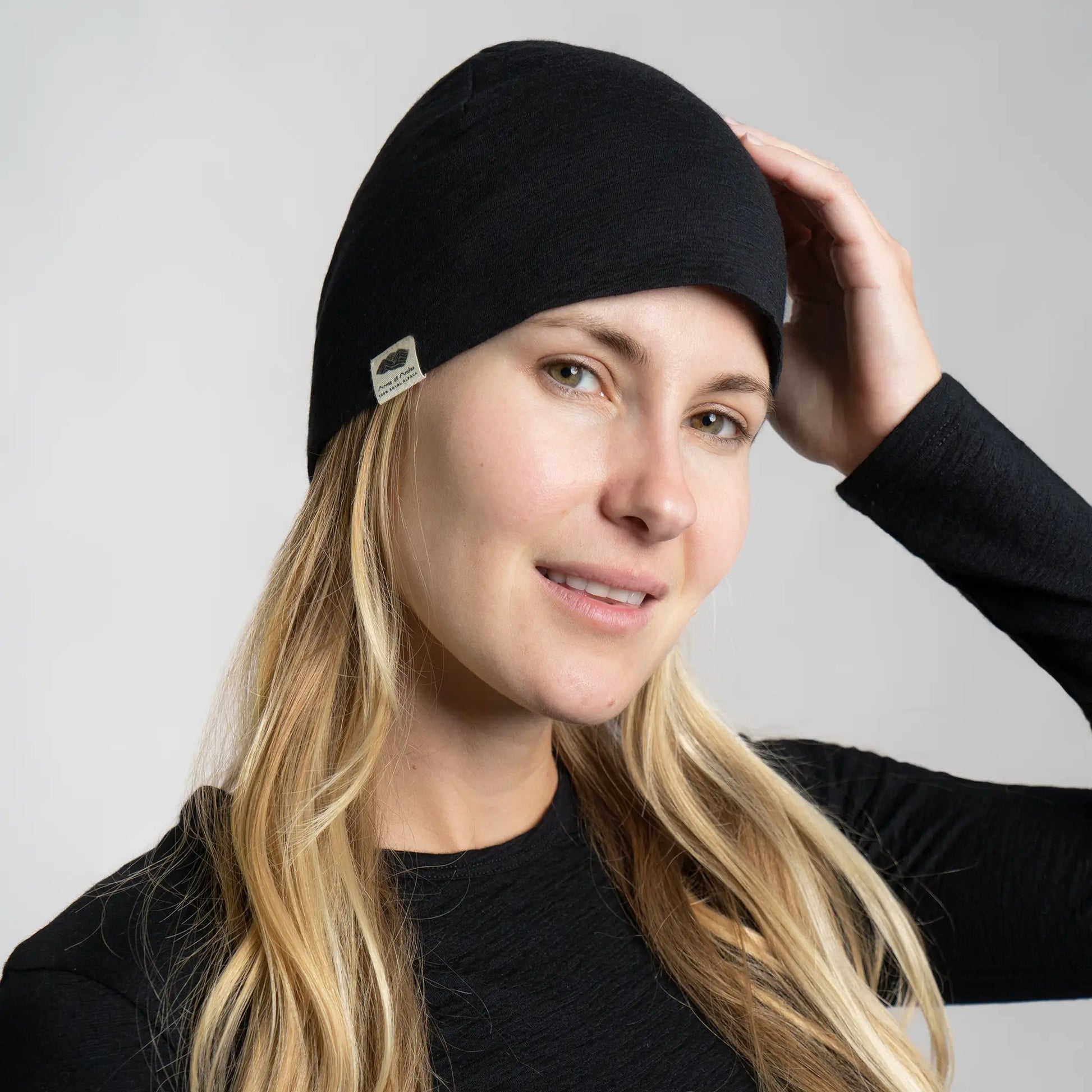 Alpaca Wool Beanie: 160 Ultralight color Black