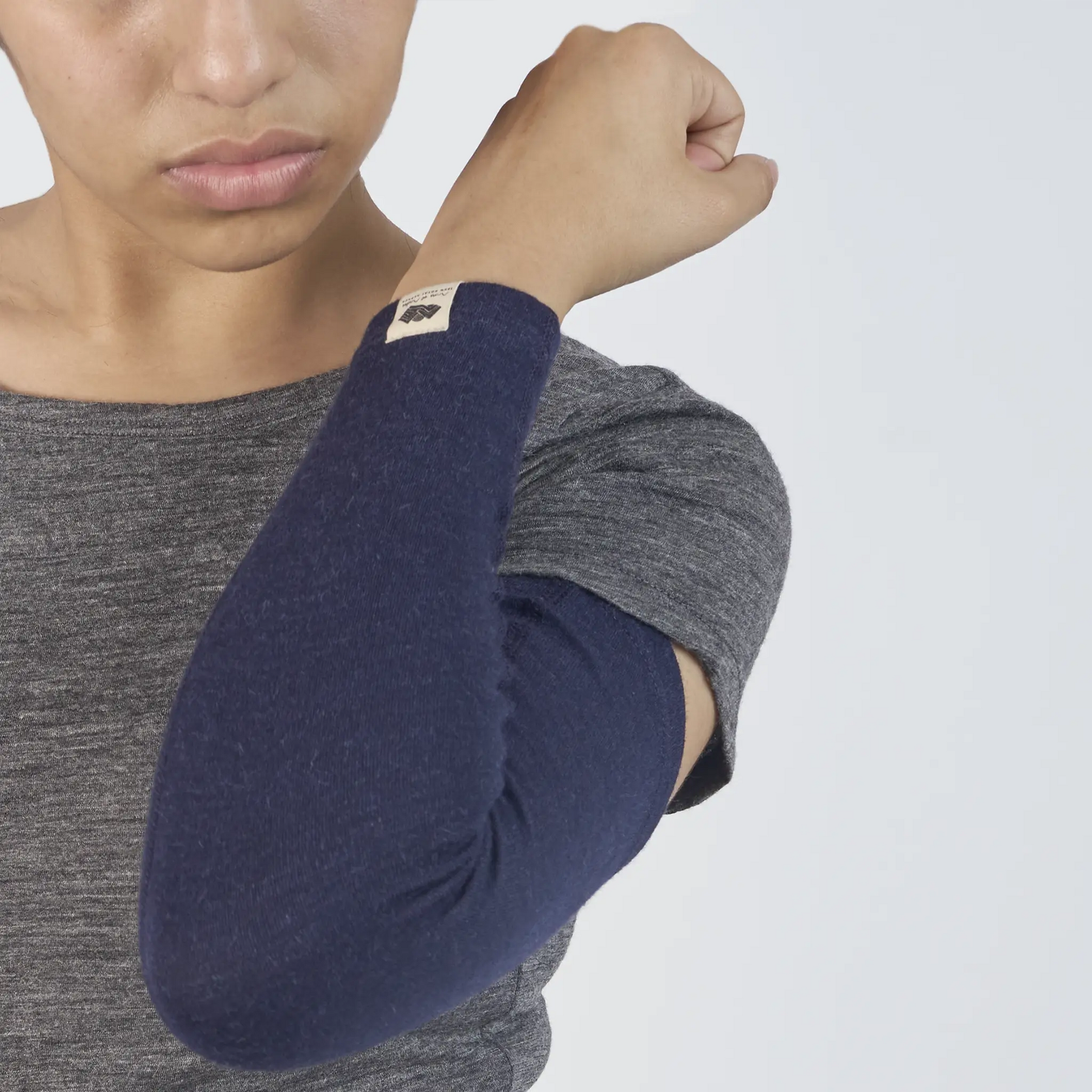 womens wind protection sleeve color navy blue